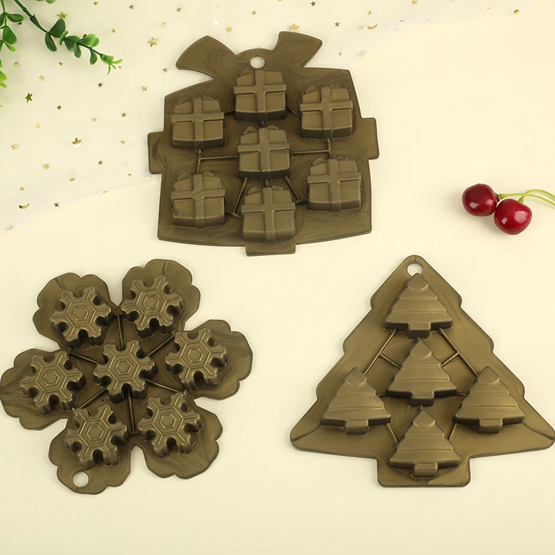 

Three Styles Bakeware Handmade Pastry Biscuit Cake Silicone Cake Mold for Christmas