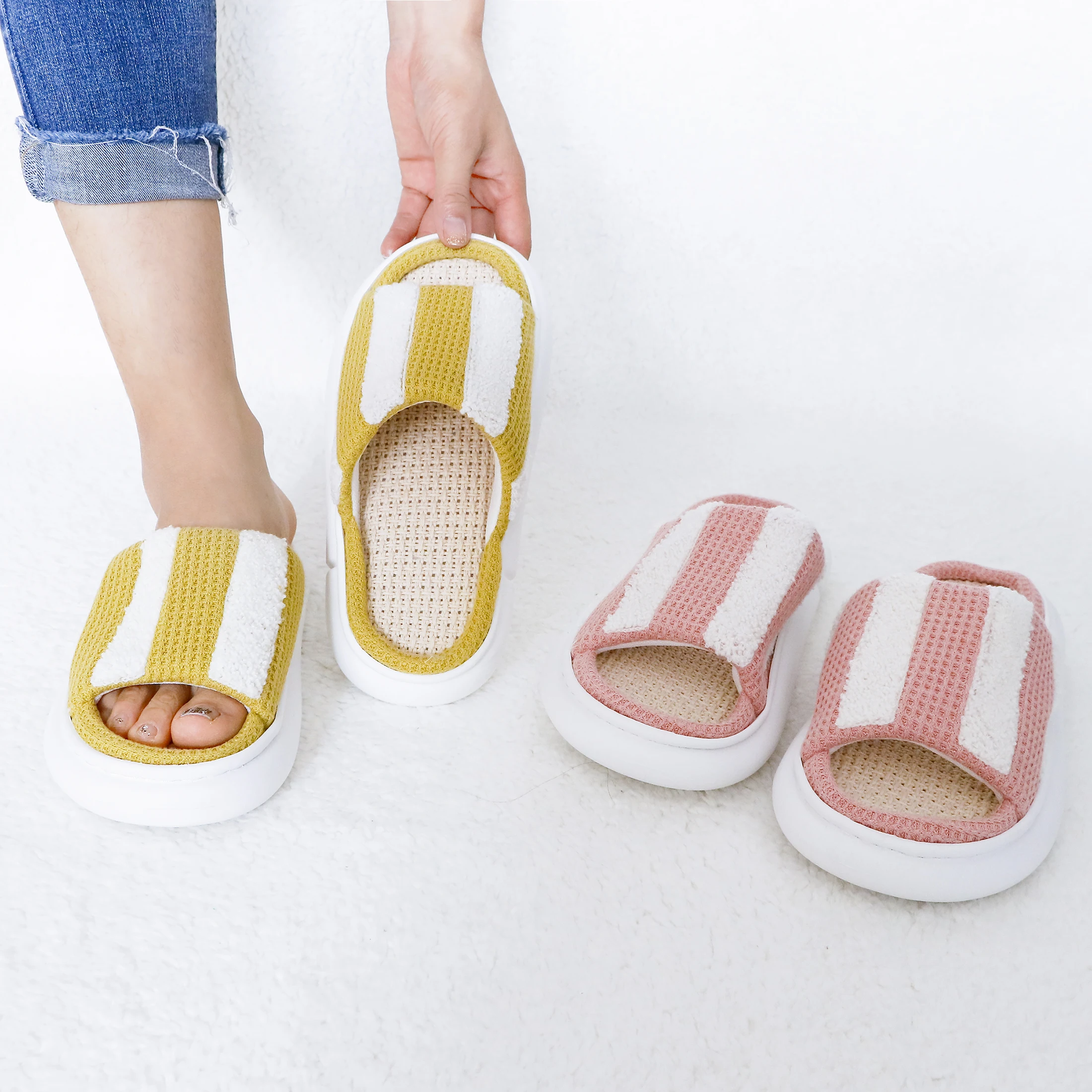 

Wholesale Ladies Unisex Indoor Colorful Linen Anti-slip Wooden Floor Woman Slippers 2021, Customized colors