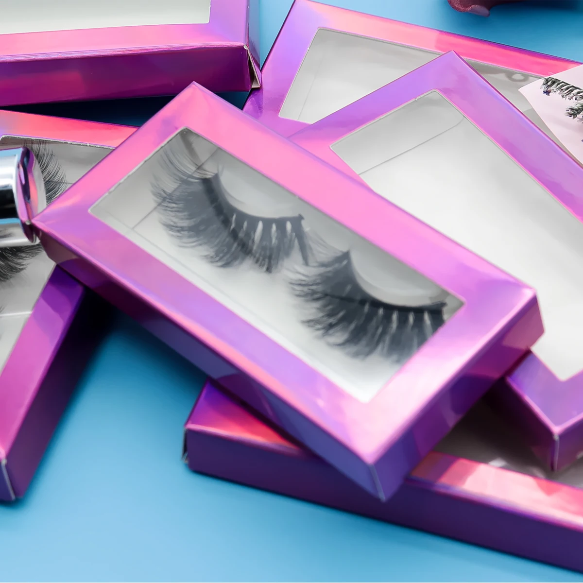 

Wholesale factory natural 20mm full strip mink eyelash vendor empty colorful lash packaging box private label