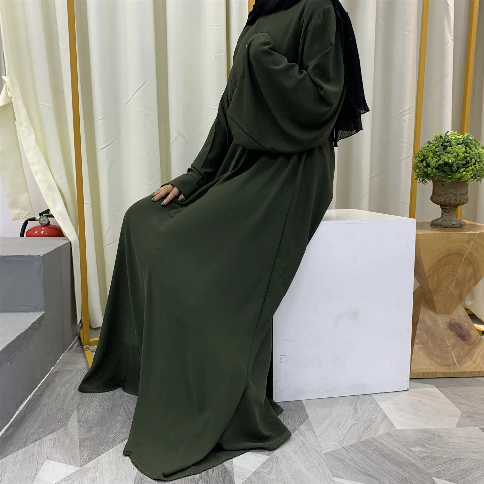 6394 # 流行简约封闭abaya风格纯色a字宽松袖子穆斯林