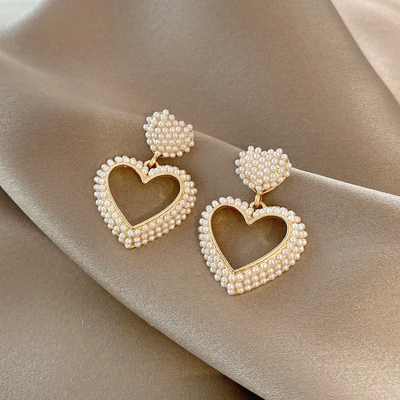 

Hot Sale Fashion Baroque Pearl Hollow Heart Earrings Gold Plated Love Heart Drop Earrings For Women 2021, As pictue show