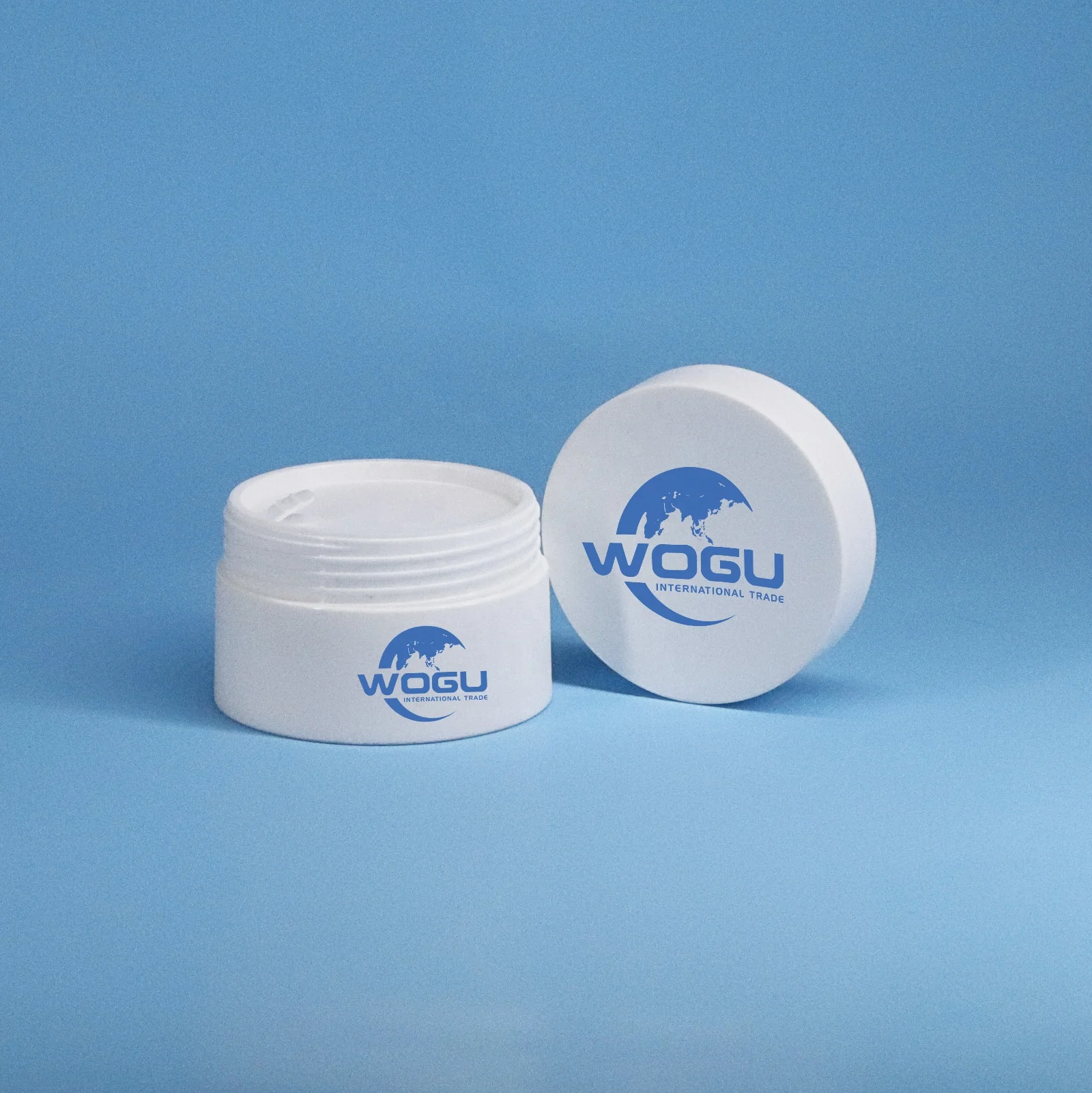 

Customize cosmetic packaging UV coated logo brand 50g 50ml round empty face cream plastic matte white jar