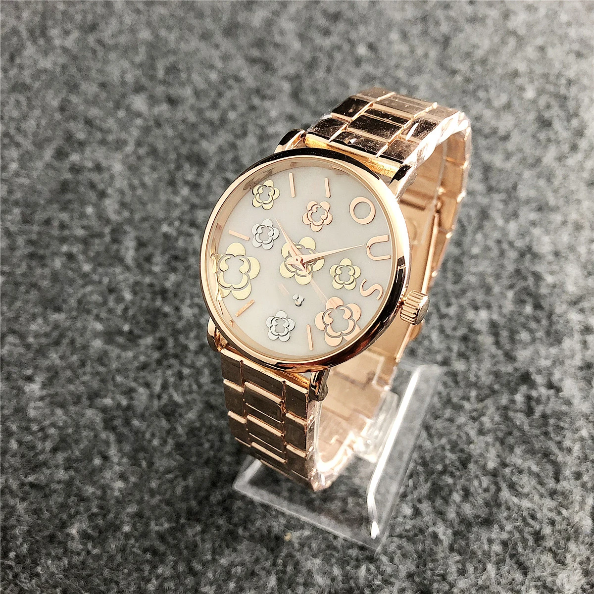 

Dropshipping 2020 Women Watch 3 ATM Water Resistant Wrist Quartz Watches For Ladies Custom Logo Watch, Picture shows