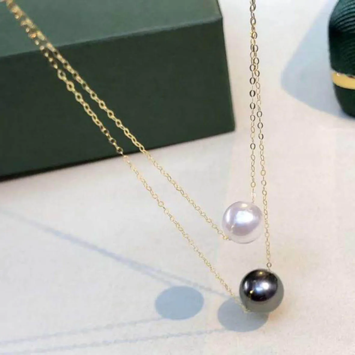 

7-8mm,White Akoya Pearl 9-10mm Black Tahitian Pearl Beautiful Necklace 18K Solid Gold chain layer necklace