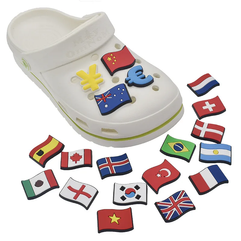 

2021 custom hot sale wholesale pvc rubber flag adult clogs shoes charm, As picture/custom