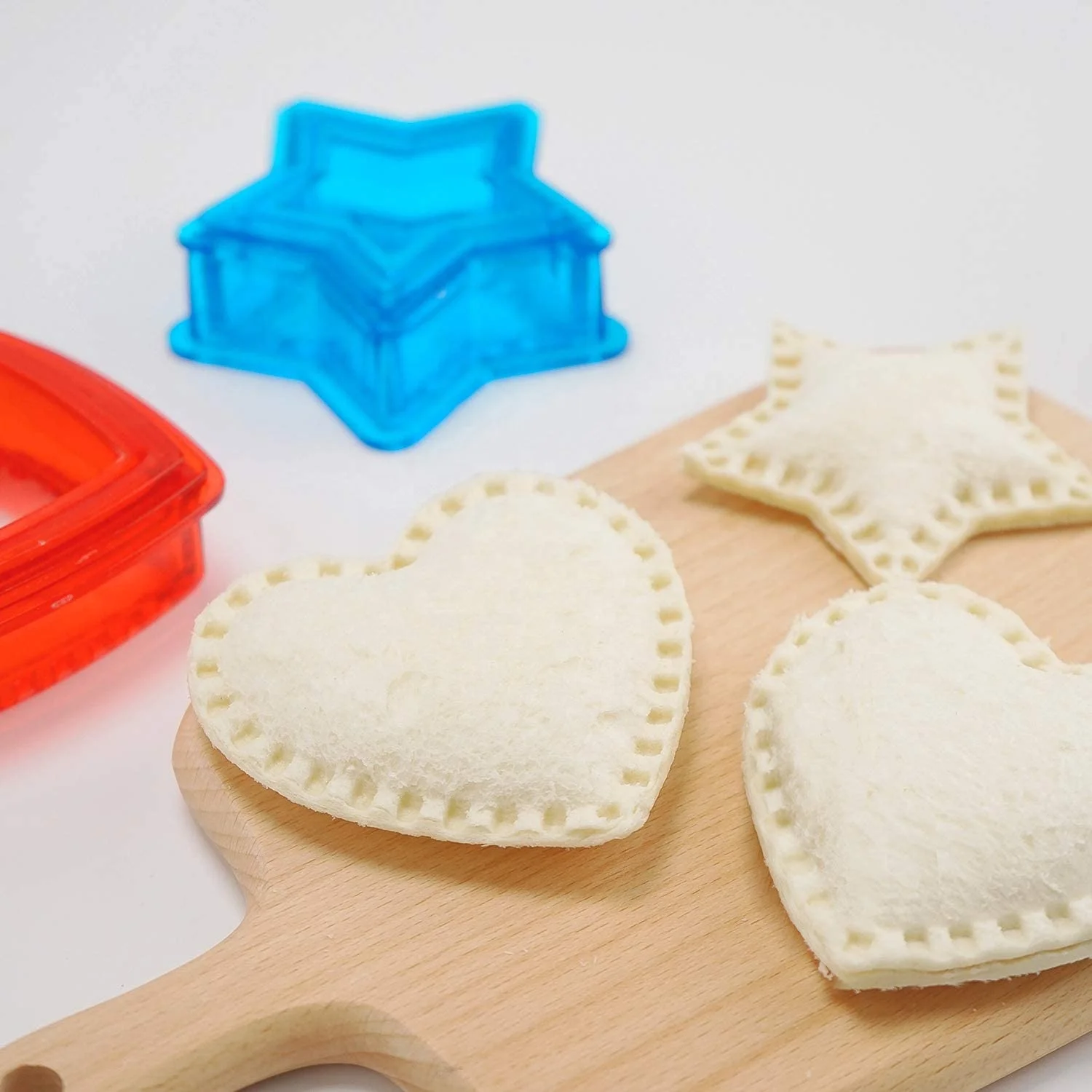 

Plastic Sandwich Cutter and Sealer Cookie Cutters for Kids, As picture