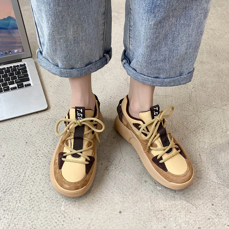 

KH-a194 Gyms Lace Up Non Slip Running Women Shoes Sport Women Rubber Shoes Flat Shoes, Black