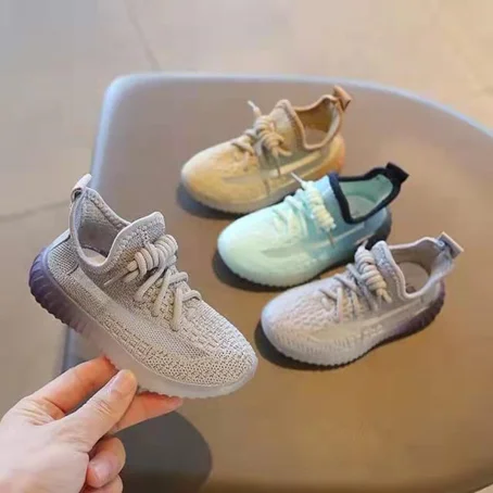 

Factory original TOP quality kids shoes yeezy sports running Children sneakers for boys and girls, 3 colors