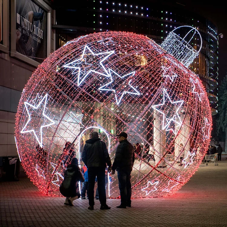 
2020 Christmas holiday Decoration Garden decoration 3D LED Ball Motif Light  (1600103389144)