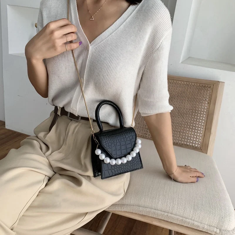 

2022 Fashion New Trendy All-match Ins Messenger Bags Mini Small Bag Female Shoulder Small Square Bag Pearl Handbag