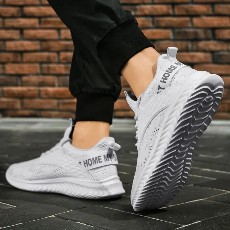 

2021 Summer running shoes men stylish casual mens sports shoes comfortable white sneakers for men