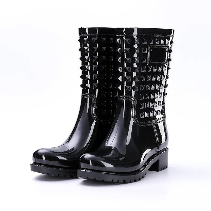 

Amazon AliExpress Hot Sale Women's Boots Plus Size Solid Color Rivet Thick Heel Waterproof Women Rain Boots