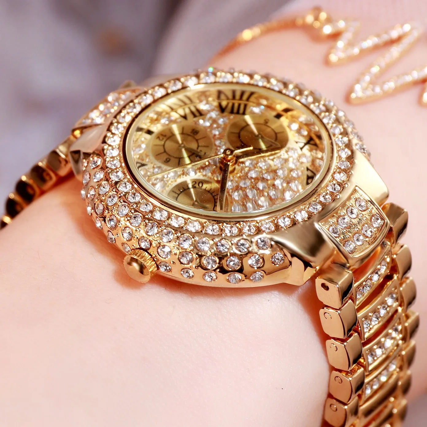 

Gold Plated Wrist Watch Women Watch Quartz Relogio Diamond Watch Man