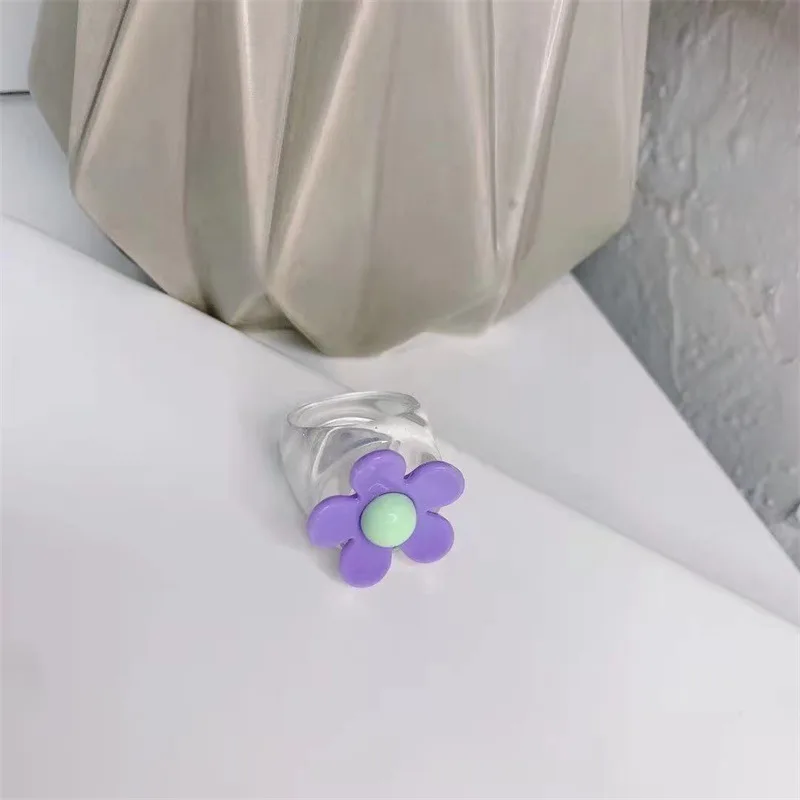 

Fashion Cute Transparent Resin Ring For Women Simple Colorful Acrylic Ring Jewelry Wholesale Cartoon Acrylic Flower Resin Rings