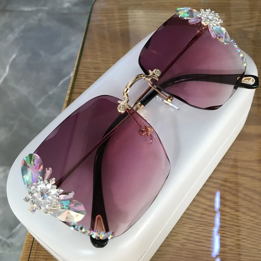 

Lbashades New Fashion Sunglasses Women 2021 Vintage Square Luxury Glasses Rimless Rhinestone Sun glasses Shades For Female