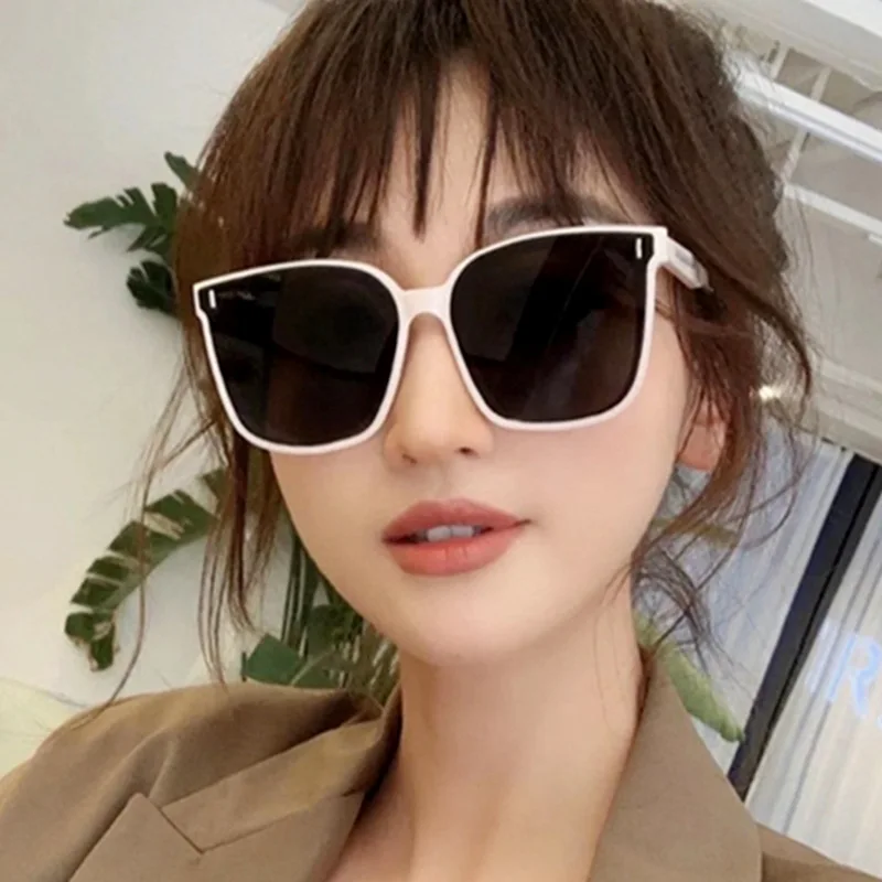 

DLL1107 gentle 2021 monster sunglasses GM designer sunglasses famous brands fashion round vintage oversized shades for women, Picture colors