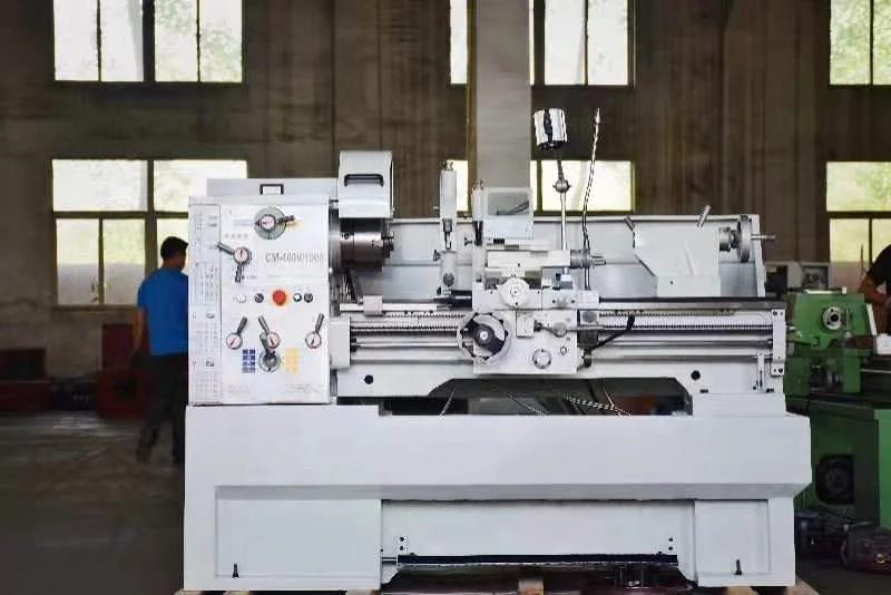 
CM6241 Variable speed 52mm spindle bore manual lathe machine with CE for sale 
