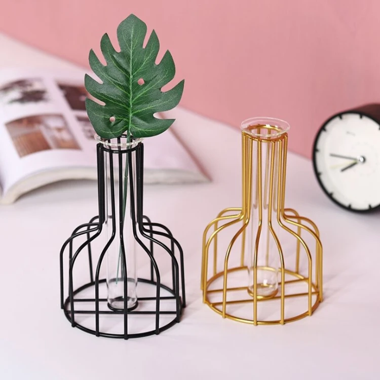 

2020 amazon hot sale High quality Metal Frame Wrought Iron Flower Glass Vase Decorative metal wire flower vase For Home Decor