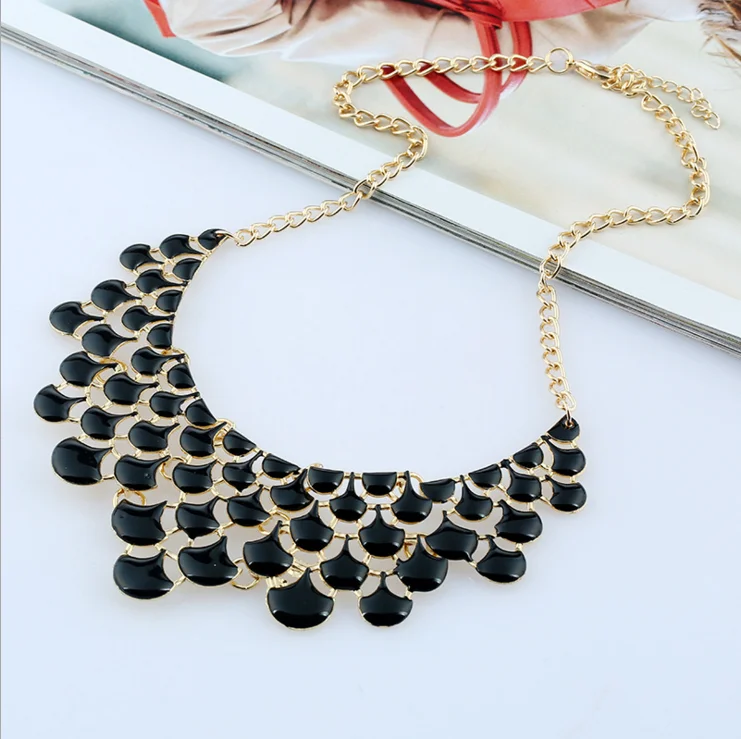 

Wholesale Women Multilayer Tassel Diamond Necklace