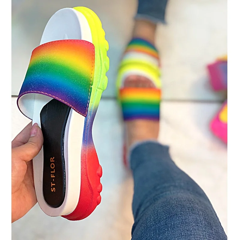 

Hot Sale Summer Customized Shoes PU Upper Rainbow Women Sandals For Outdoor Beach Women Slides Slippers, Multi black/ multi peach