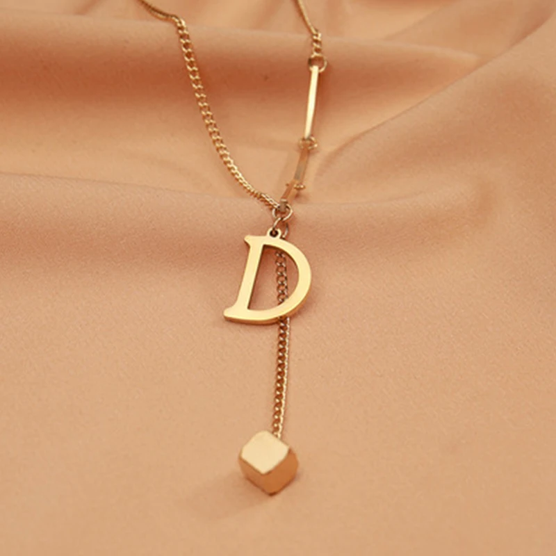 

Titanium steel necklace jewelry female new design online celebrity simple letter D pendant sweater chain women luxury necklaces