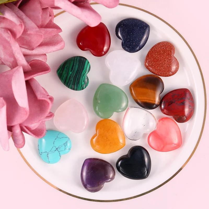 

20x8mm Small natural quartz crystals stone hearts healing quartz crystal heart gemstone for home wedding decoration