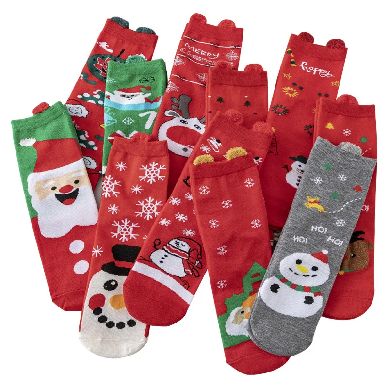 

XIANGHUI wholesale can custom logo cartoon Santa Snowman Elk in Cotton design winter christmas socks cmax