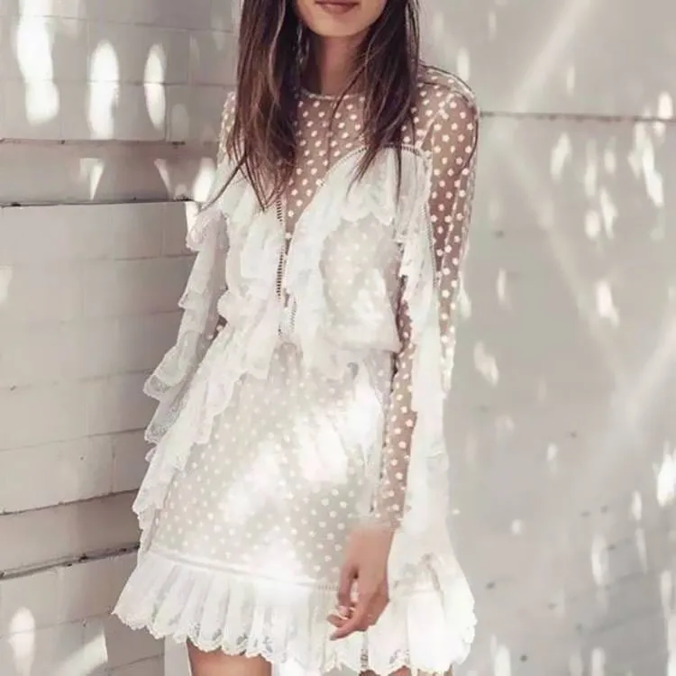

2021 New Spring And Summer Women Sexy Star Hollow Lace Stitching Ruffle Long Sleeved White Mini Dresses, Picture color