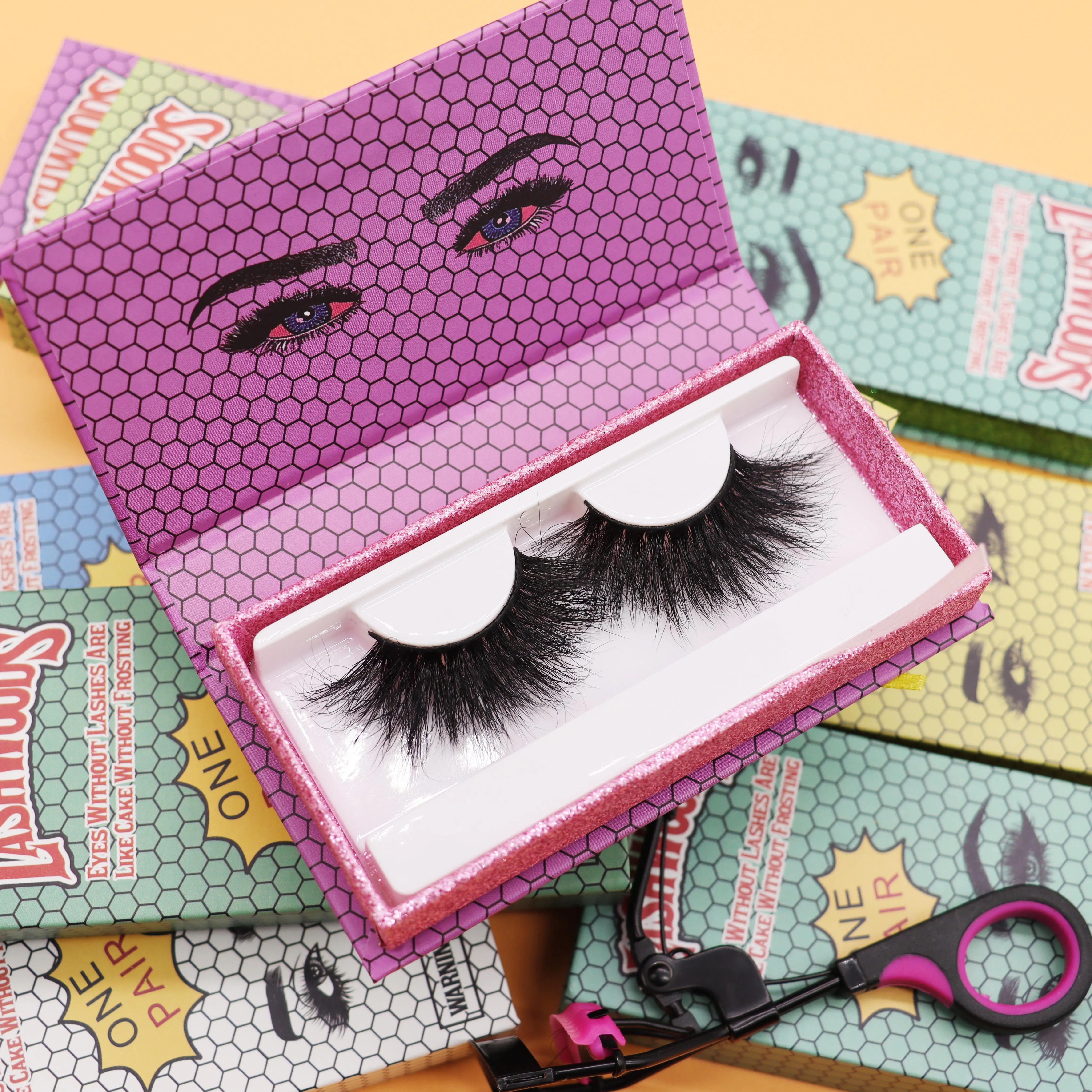 

2021 New Arrivals 5D Full Strip Lashes Lashbox Packaging Private Label 25mm Real Mink Eyelashes Vendor Customized Boxes