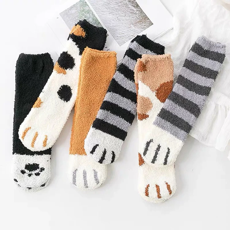 

Wholesale Warm Women Cute Cat Cartoon Socks Tube Fuzzy Winter Socks