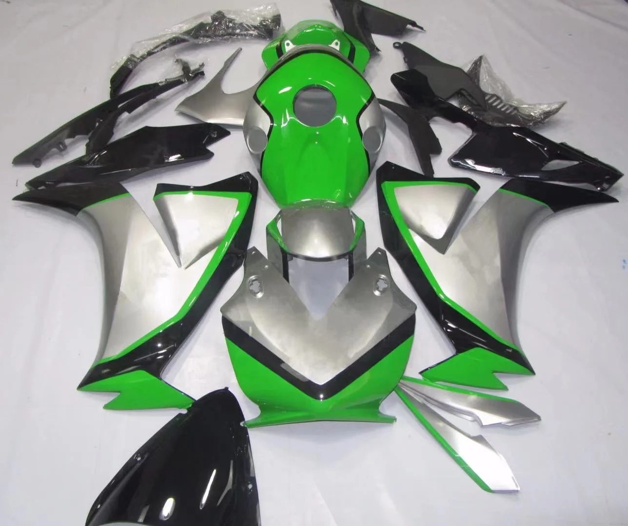 

2021 WHSC ABS Plastic Fairing Kit For HONDA CBR1000 2012-2014 Bodywork Cowling Kit Green Silver, Pictures shown