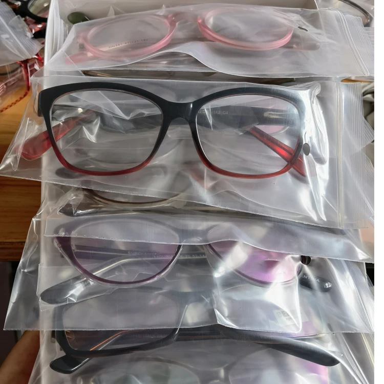 

Ready Stock clearance cp injection optical glasses frame stock clearance sale plastic optical frame, Random color