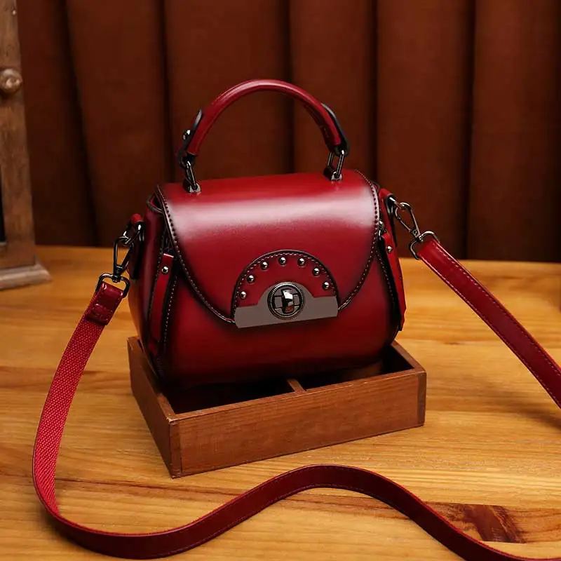 

Leather small bag female 2021 autumn winter new high-end texture wild retro stylish single shoulder messenger bag