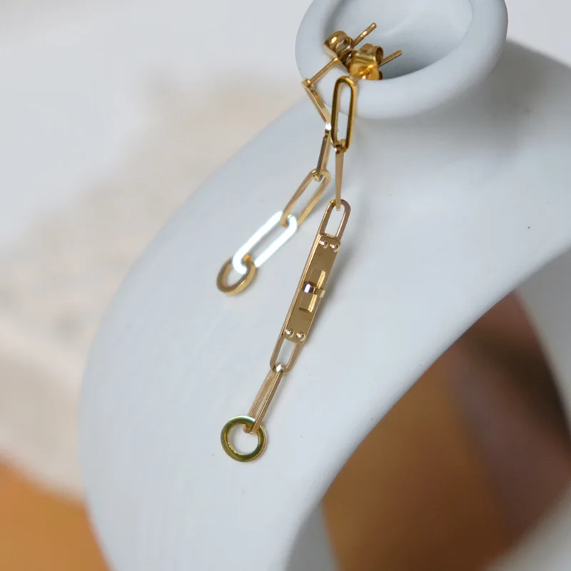 

Hot Selling Gold Plated Asymmetry Long Chain Drop Earring Exaggerated Stainless Steel Rectangle Chain Earring