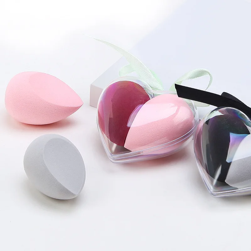 

Cosmetic Accessories 2020 Super Cute Makeup Sponge Blender in Lovely Heart Shape Case for Valentine's Festival, Black / pink / red / gary