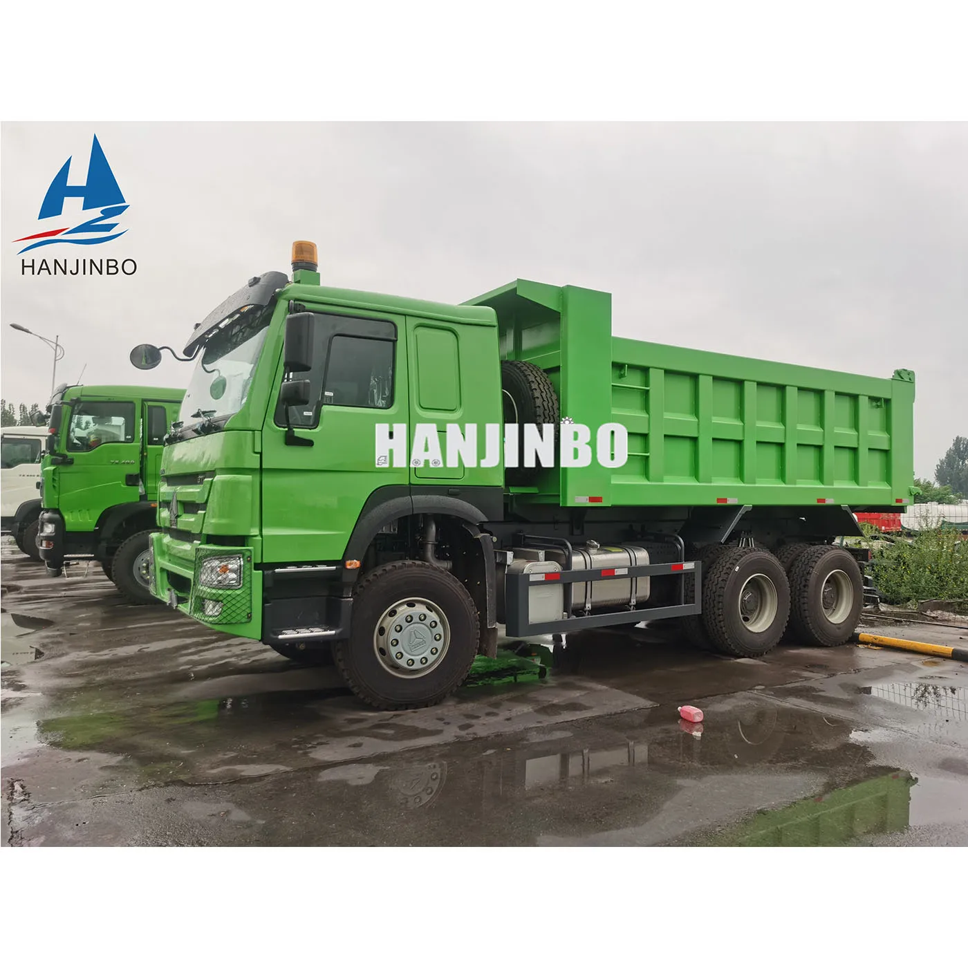 

sinotruck used 10wheelers LHD 30cubic dump truck price for sale, Customer's request
