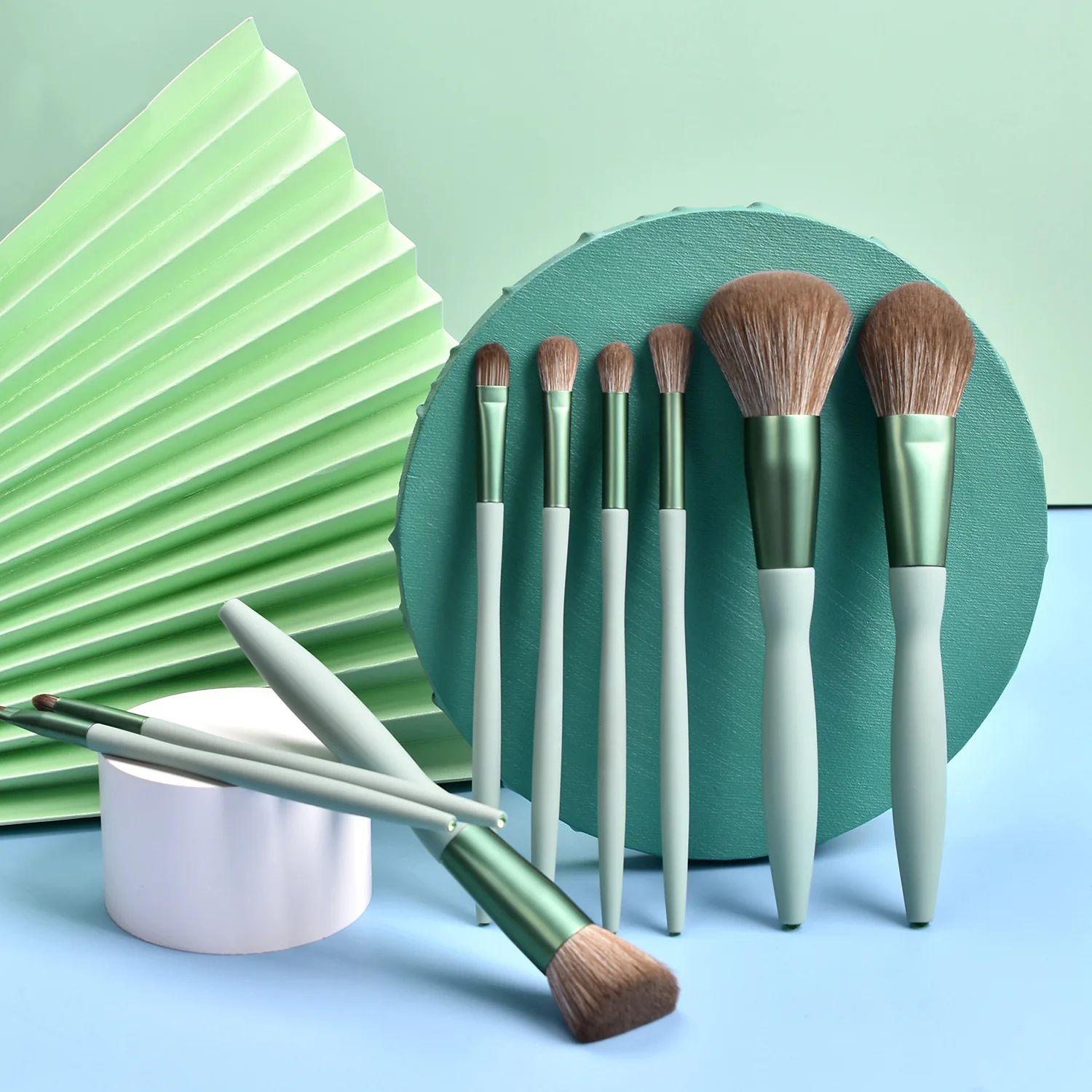 

Custom Logo Premium Synthetic Mint Green Makeup Brushes Wholesale Pink 9 Personalized Makeup Brush Set, 3 color
