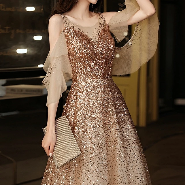 

Luxury Bridesmaid Dresses Champagne Gold 3/4 Sleeve Beaded Floor-Length A-Line Wedding Guests Formal Party Evening Prom Gown
