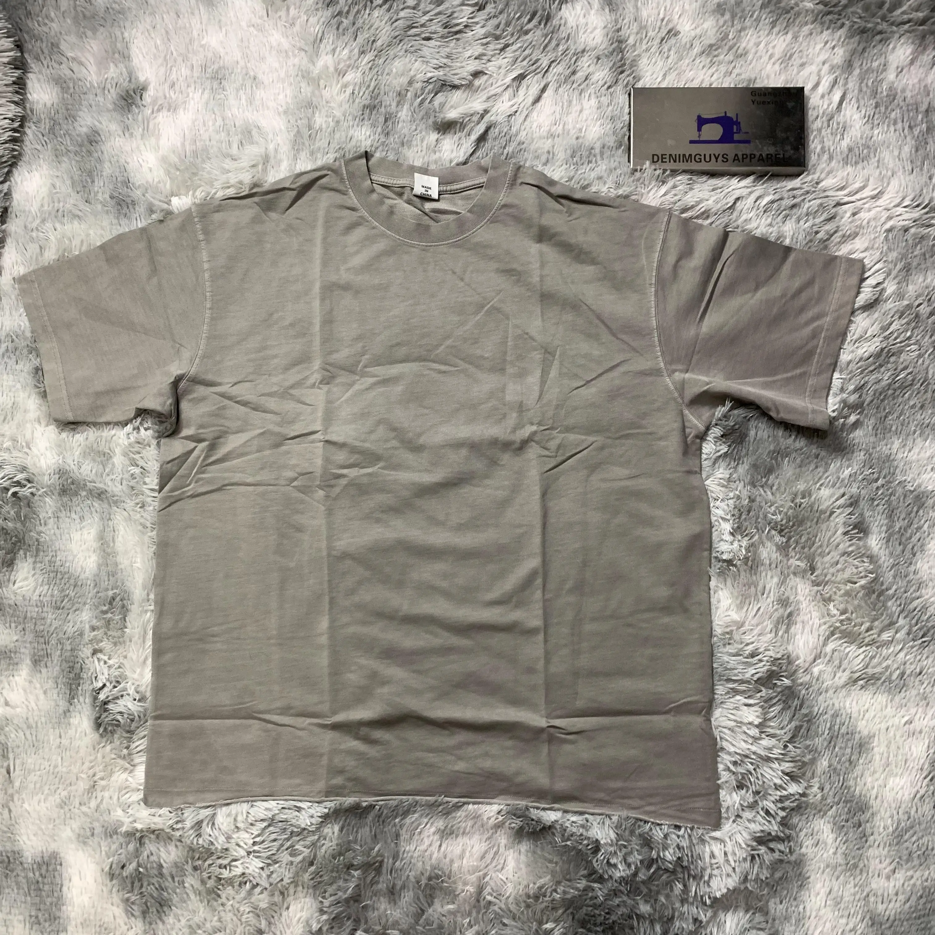 DENIMGUYS Blank Oversized Tshirt for Men 100% Cotton Custom Original Graphic Printing Men's Street Casual Short Sleeve T-shirts