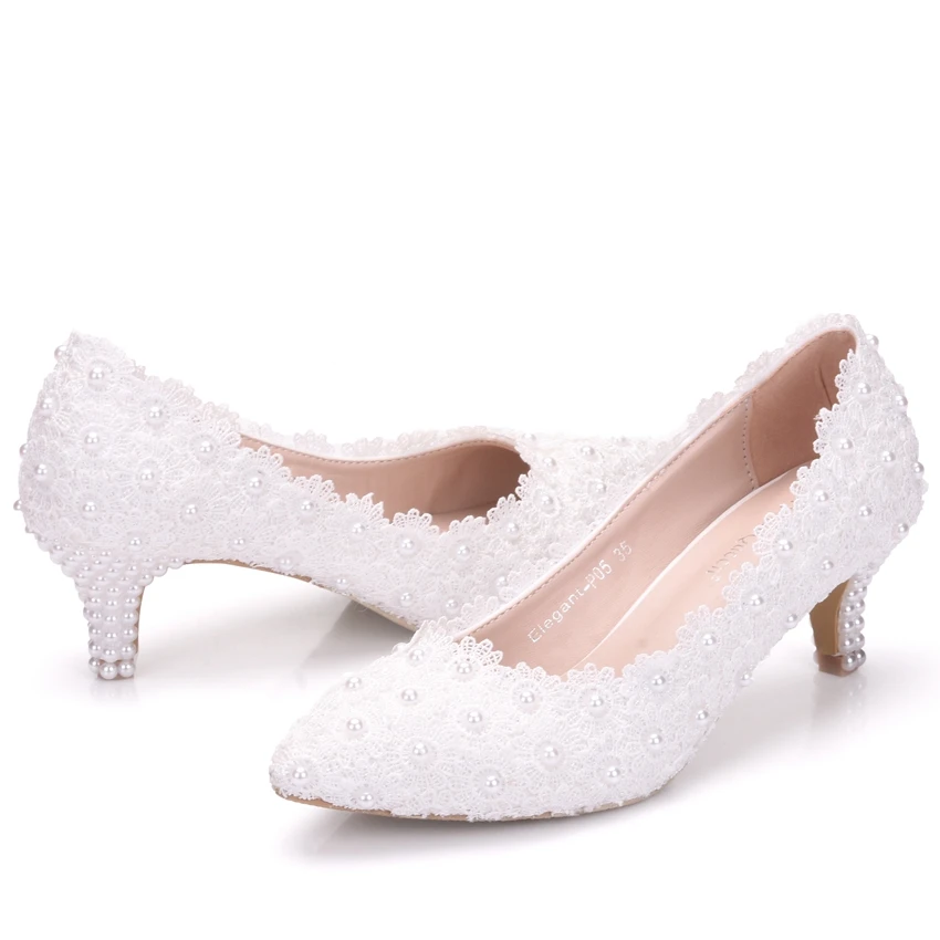 

Middle Kitten Heel Pointed Toe Plus Size White Lace Flower Pumps Shoes Women Bridal Wedding Pumps Heels Shoes