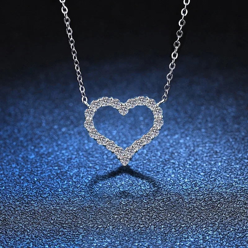 

light luxury design heart hollow pendants necklace with standard packaging female collarbone sliver chain necklaces for girls