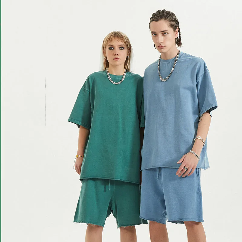 

Wholesale Men Custom Oversized T shirt 2 Piece Set Acid Wash Heavyweight Shorts Tracksuit