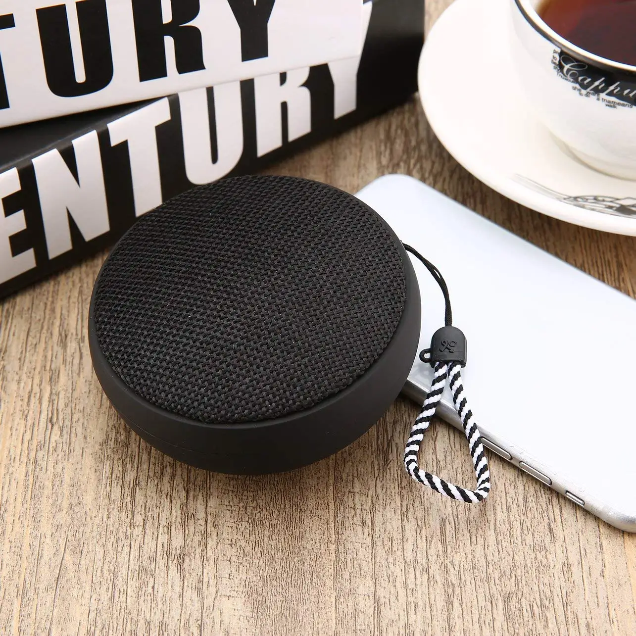 Cloth Round Q9 Mini Portable Subwoofer Bluetooth Speaker Wireless Outdoor Hands-free Speaker - ANKUX.COM