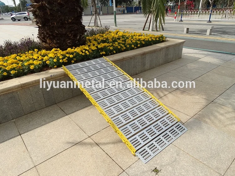 Heavy Duty Trailer Ramps - Durable Aluminum Loading Solutions