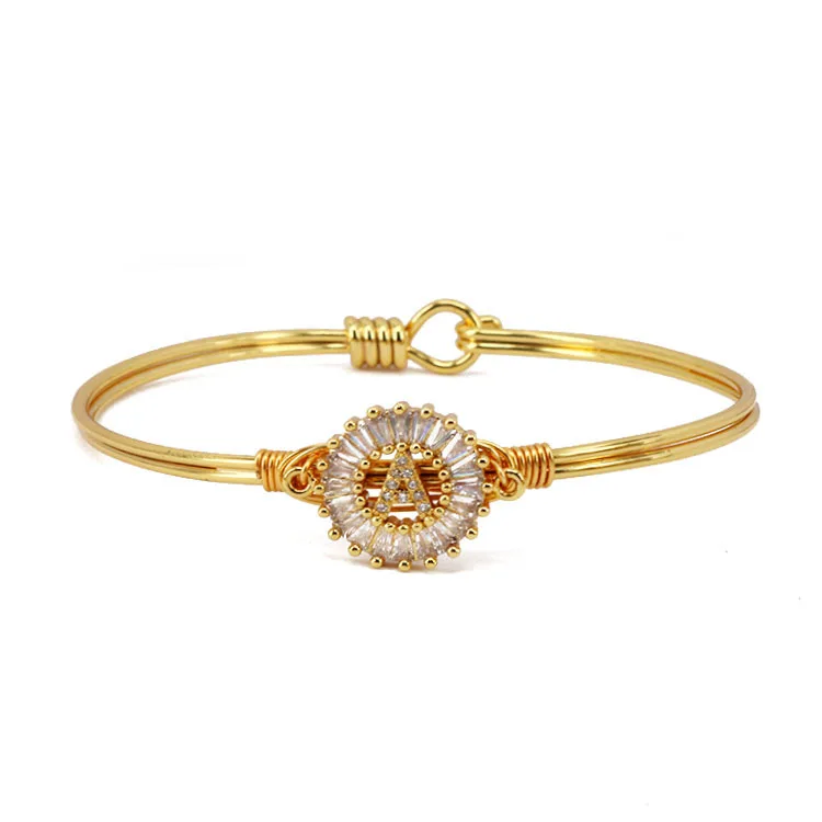 

BA009 18k Gold Plated Cubic Zirconia Diamond 26 Alphabet Letter Handmade Bangles A-Z Initial Bangle Bracelet for Women Gifts
