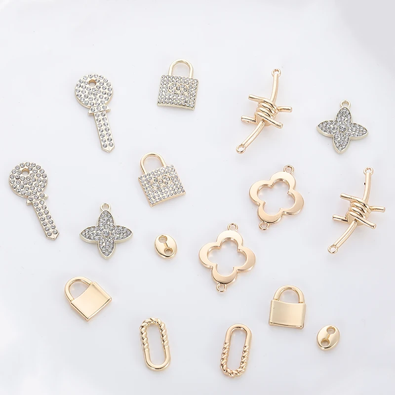 

Wholesale custom shiny rhinestone crystal key charms zinc alloy charms pendant for bracelet necklace making, Mixed color /can plate as u like