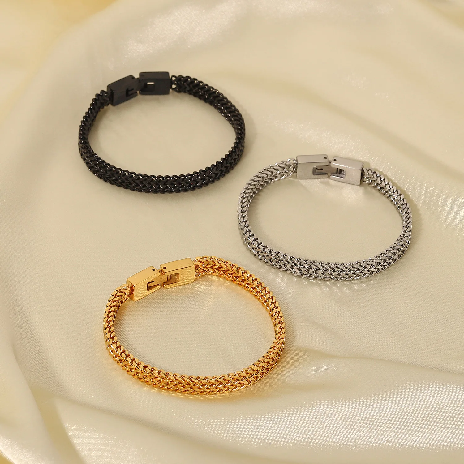 

Vintage Gold Plated Cuban Link Chain Bracelet Waterproof Stainless Steel Herringbone Snake Chain Mens Bracelet Hip Hop Jewelry