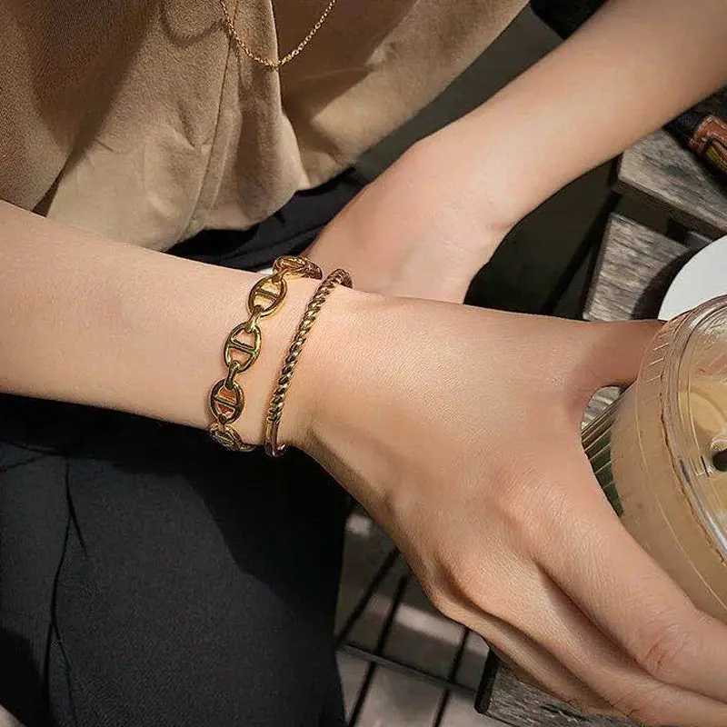 

Ins Hot Sale 18k Gold Plated Cuff Bracelet Geometric Coffee Beans Link Chain Wrap Bangles Bracelet