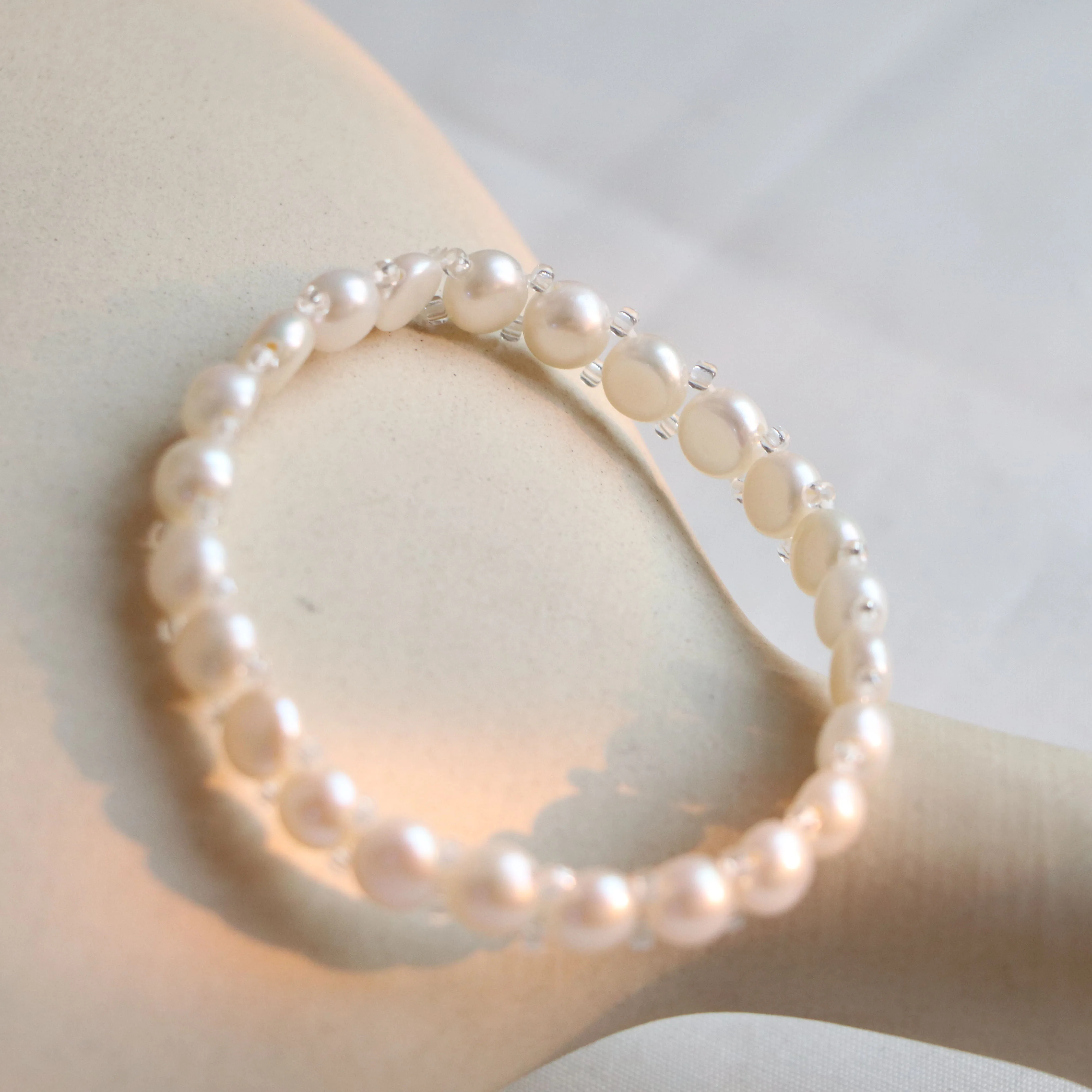 

New Classic White Natural Freshwater Pearl Bracelet Bangle for Women Girl Jewelry Gift, Ivory