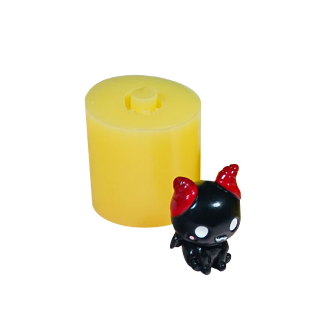 

Customized cartoon cute silicone straw topper resin mold, Yellow